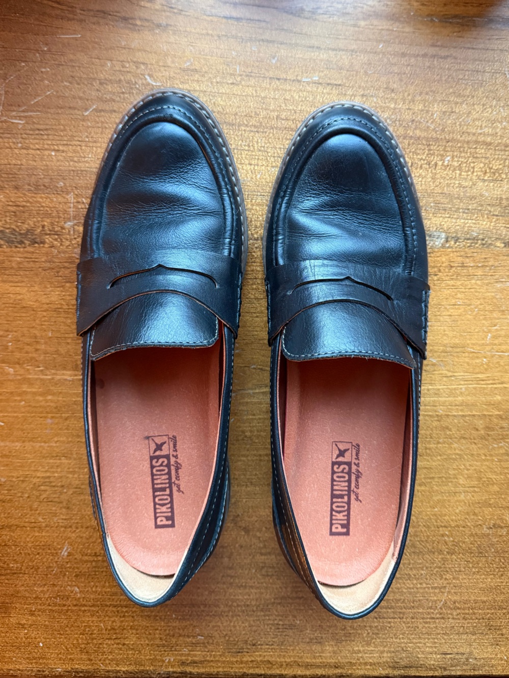 Pikolinos Aldaya Loafers - Black